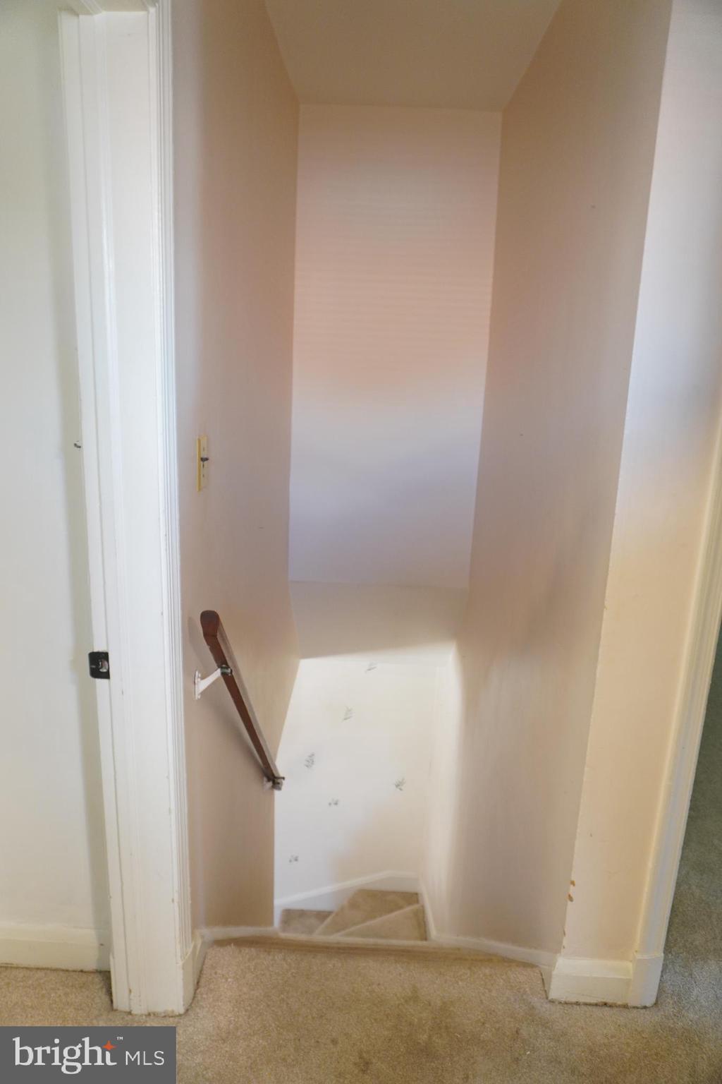 MONTEBELLO - Residential