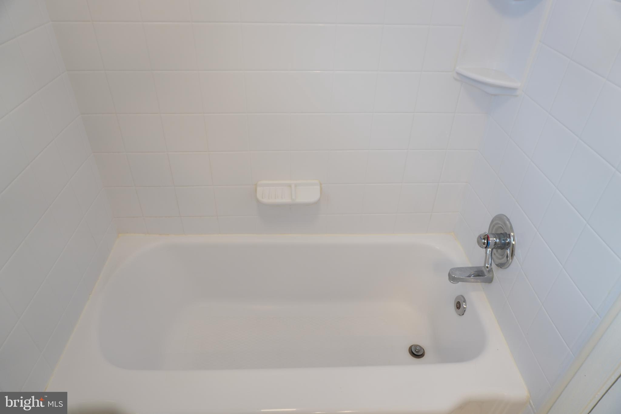 MONTEBELLO - Residential