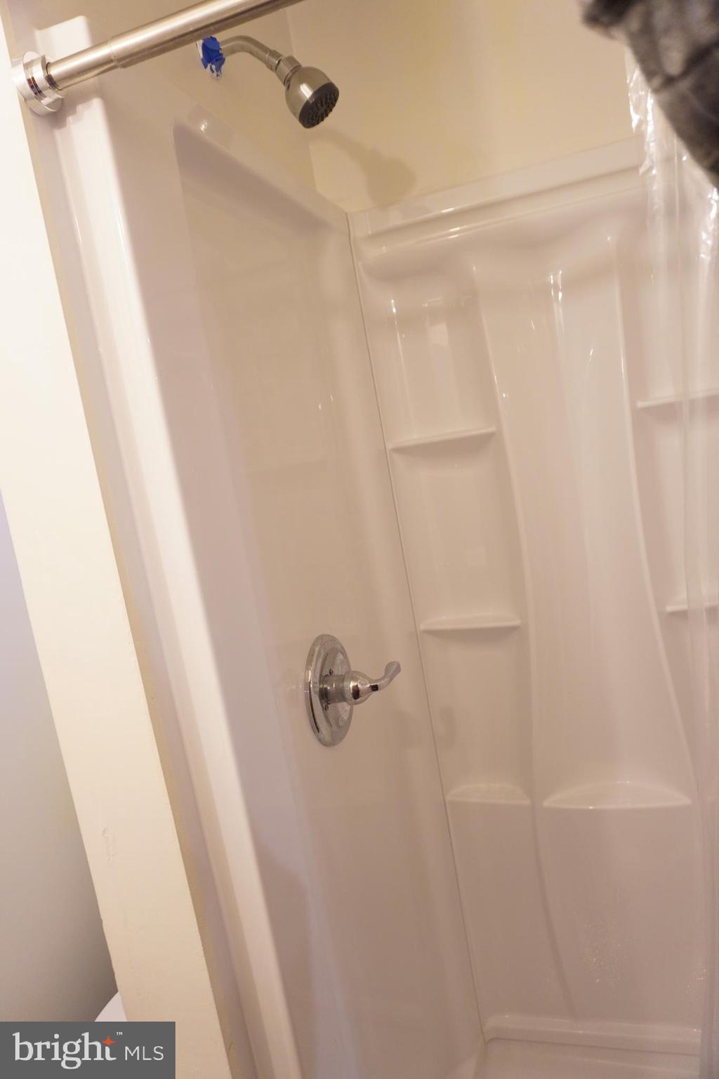 MONTEBELLO - Residential