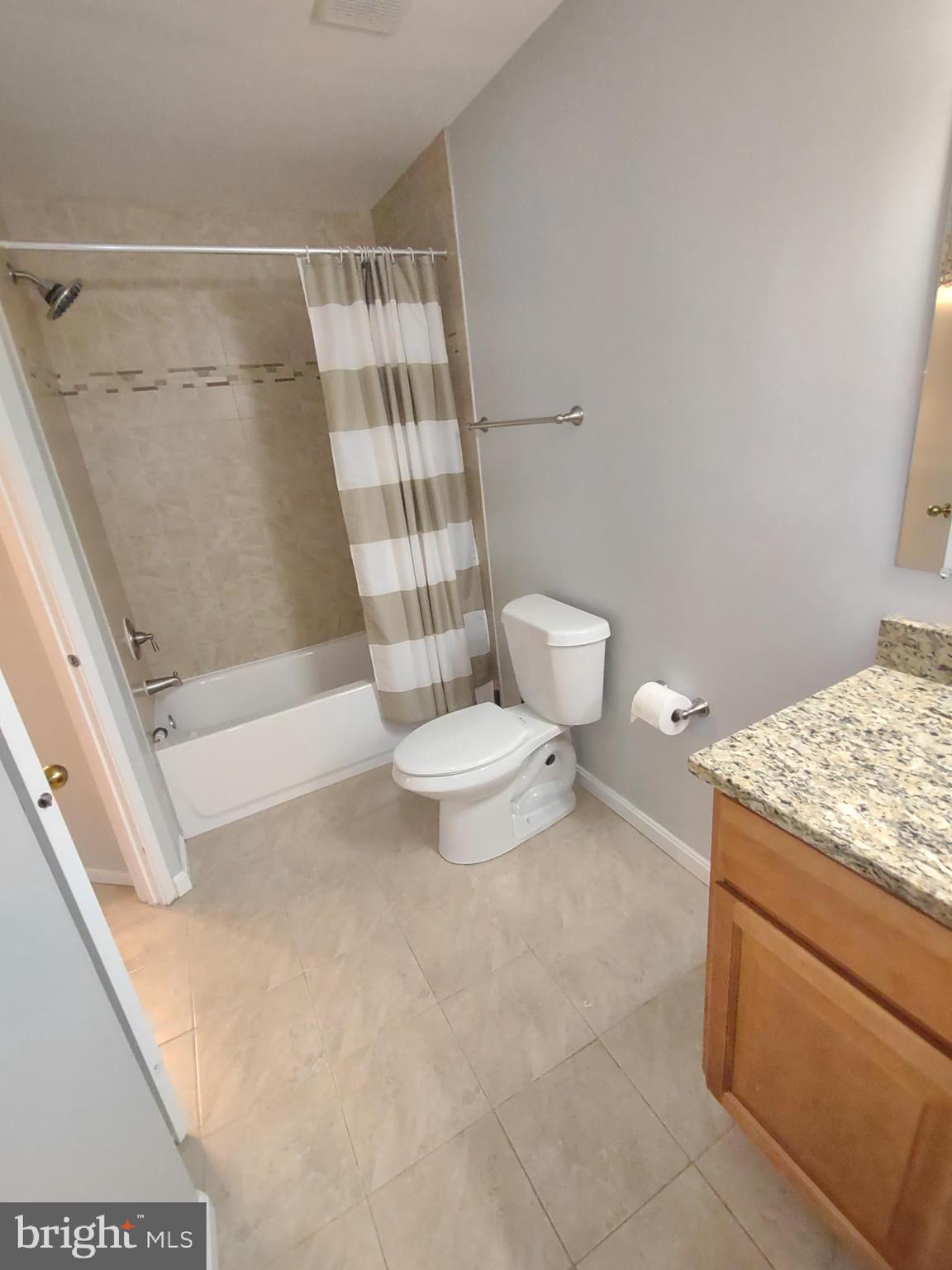 VILLARIDGE - Residential Lease