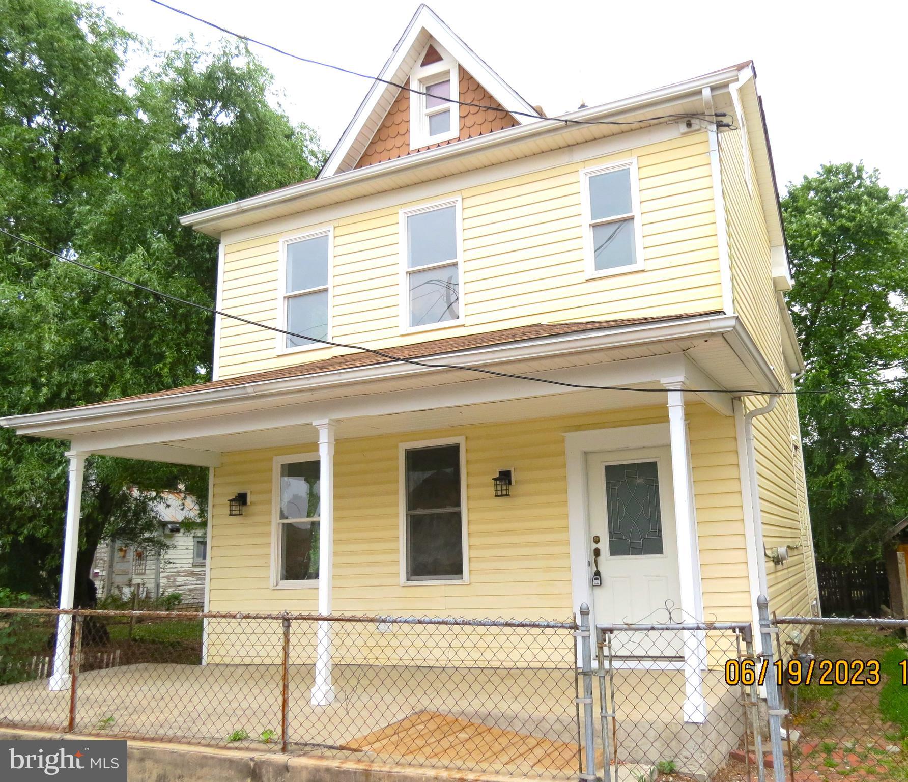 MARTINSBURG CITY - Residential