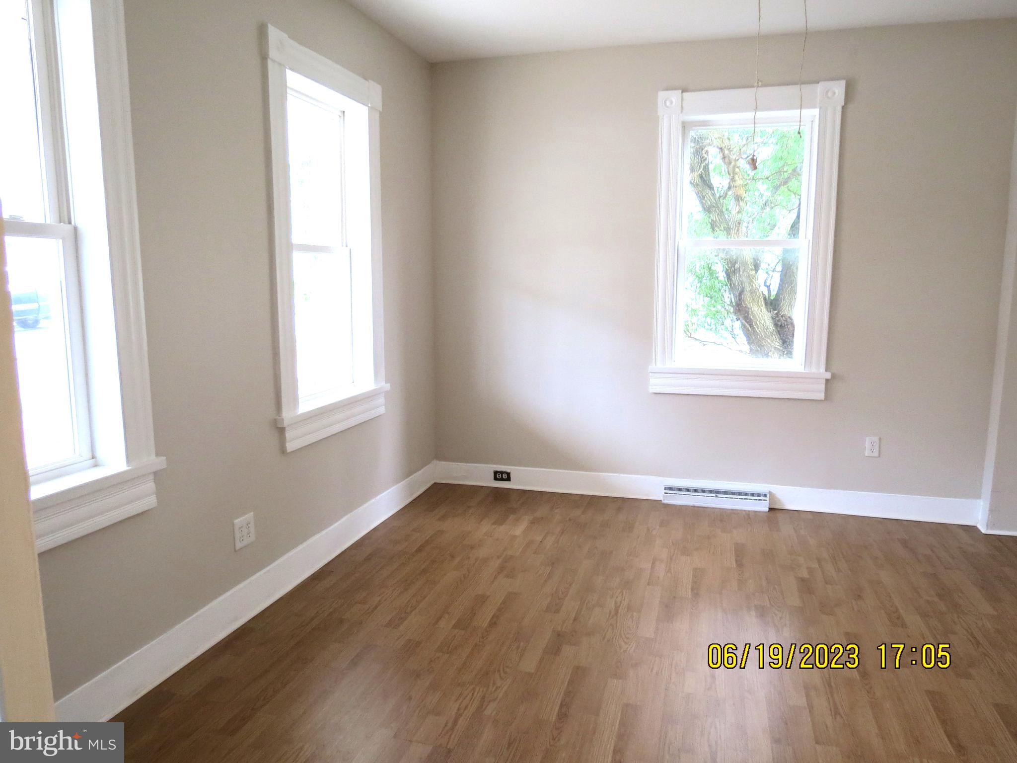 MARTINSBURG CITY - Residential