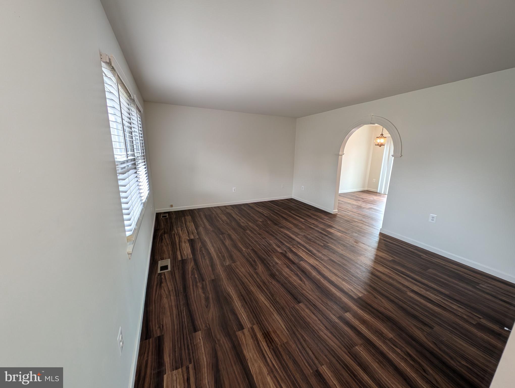 POINT OF WOODS - Residential