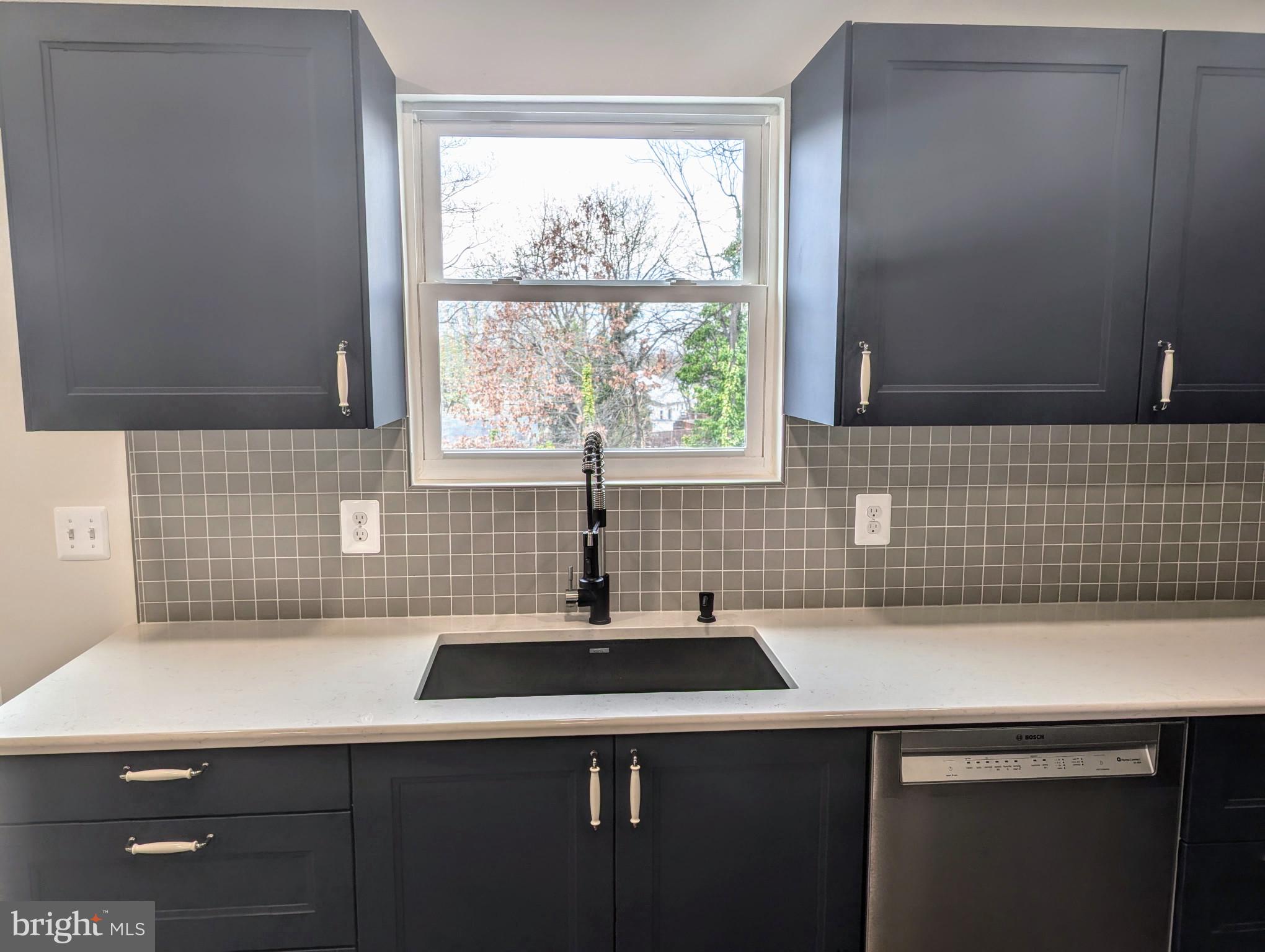 POINT OF WOODS - Residential