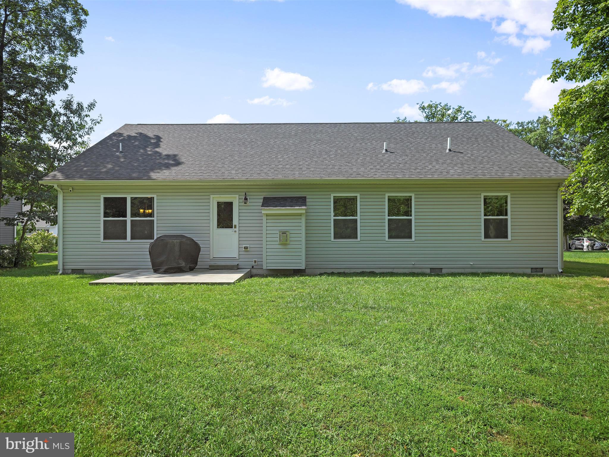 MIDDLE CREEK MANOR - Residential