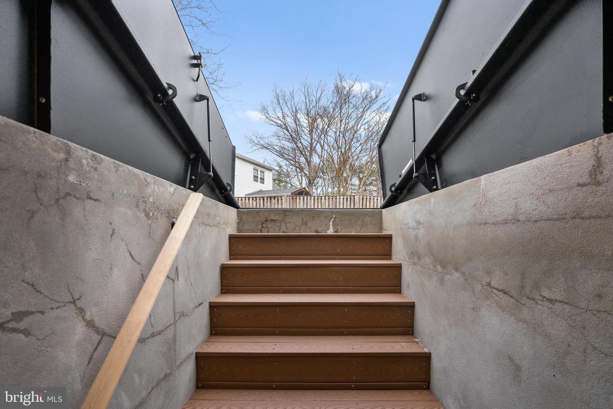 SARATOGA - Residential