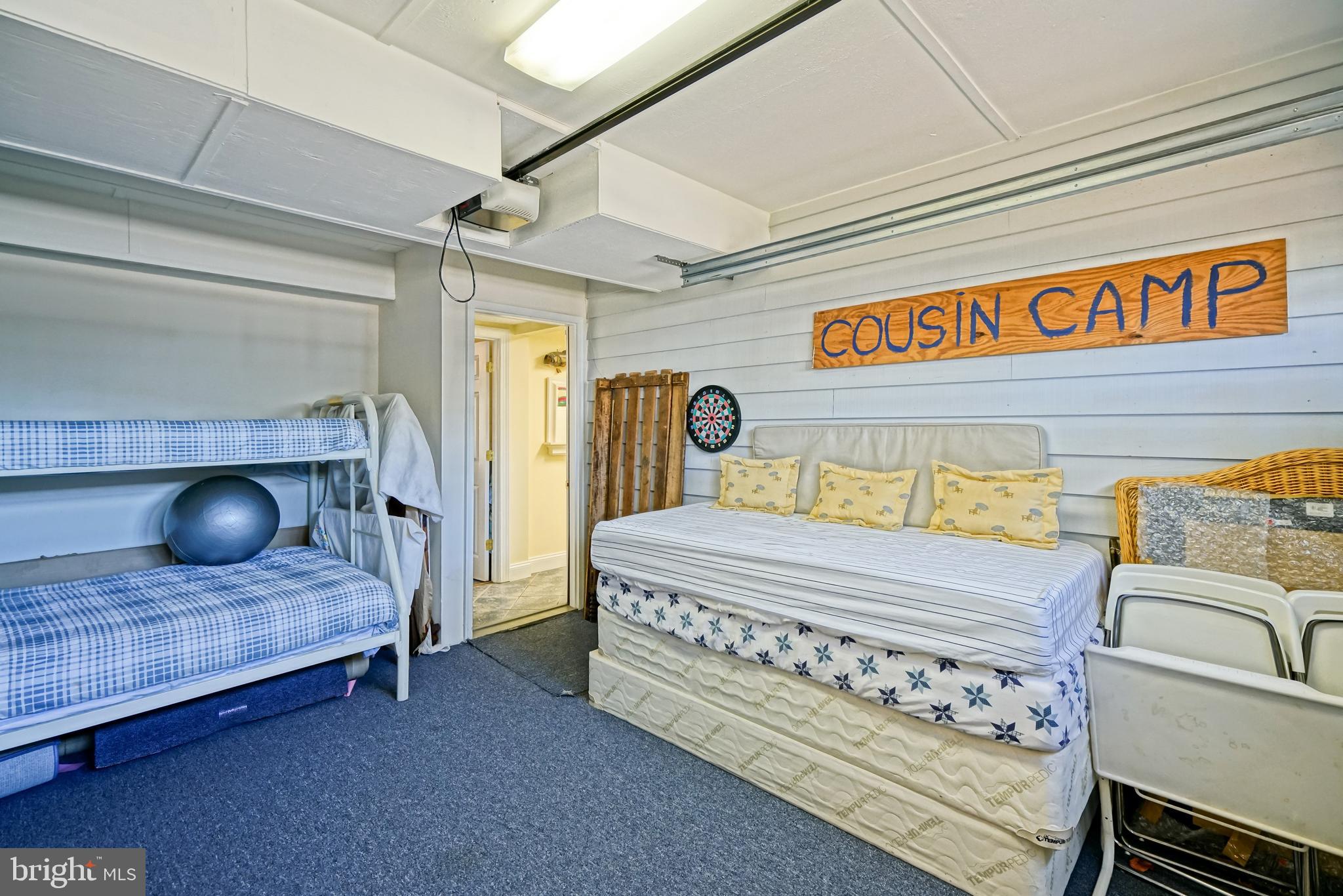 CAPE SHORES - Residential