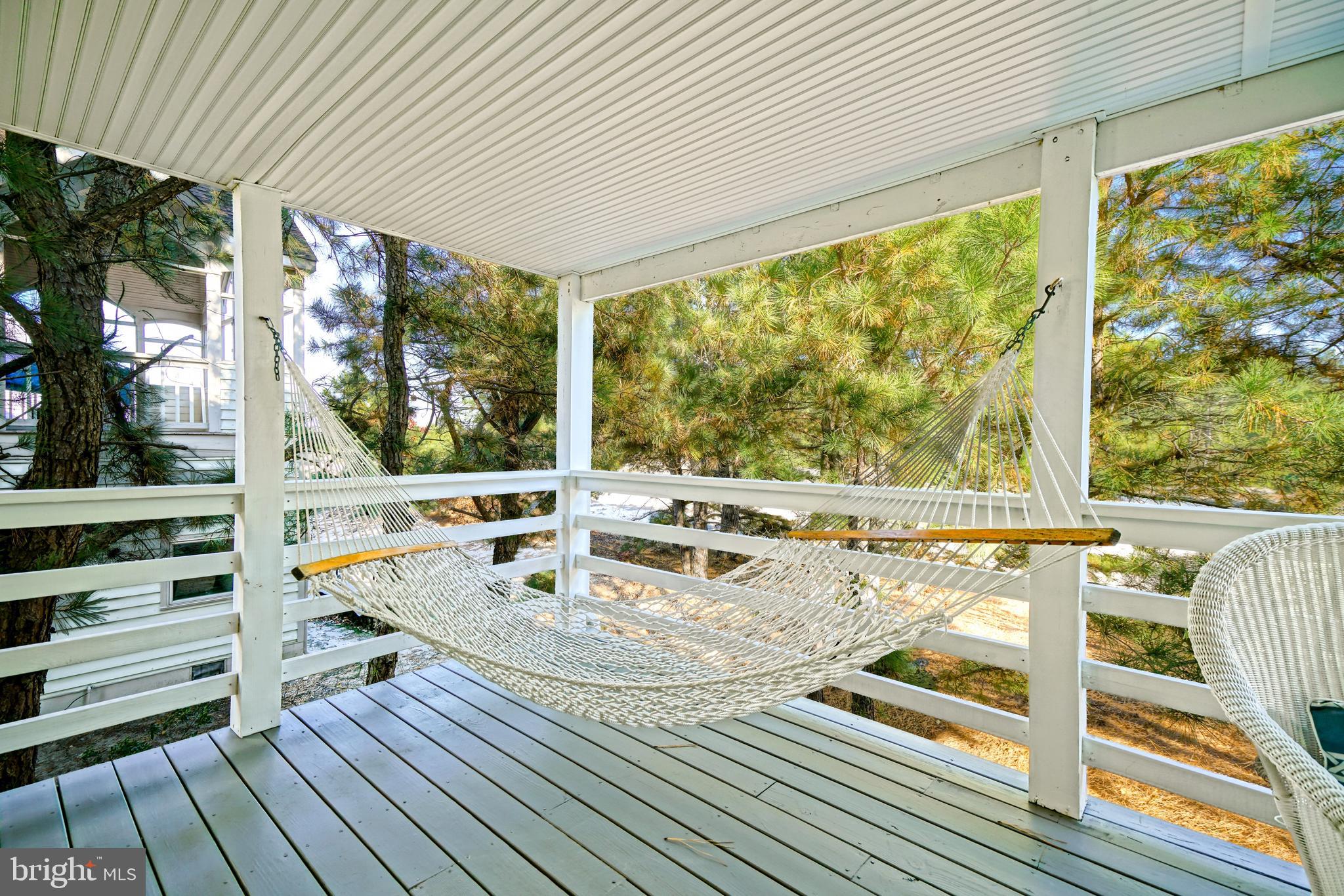 CAPE SHORES - Residential