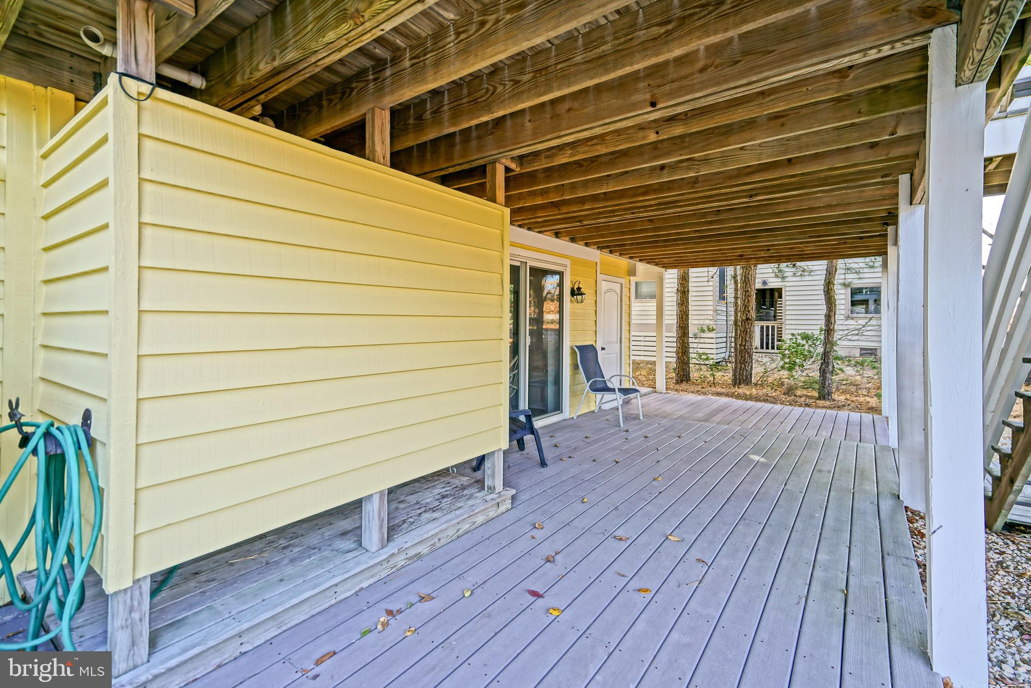 CAPE SHORES - Residential