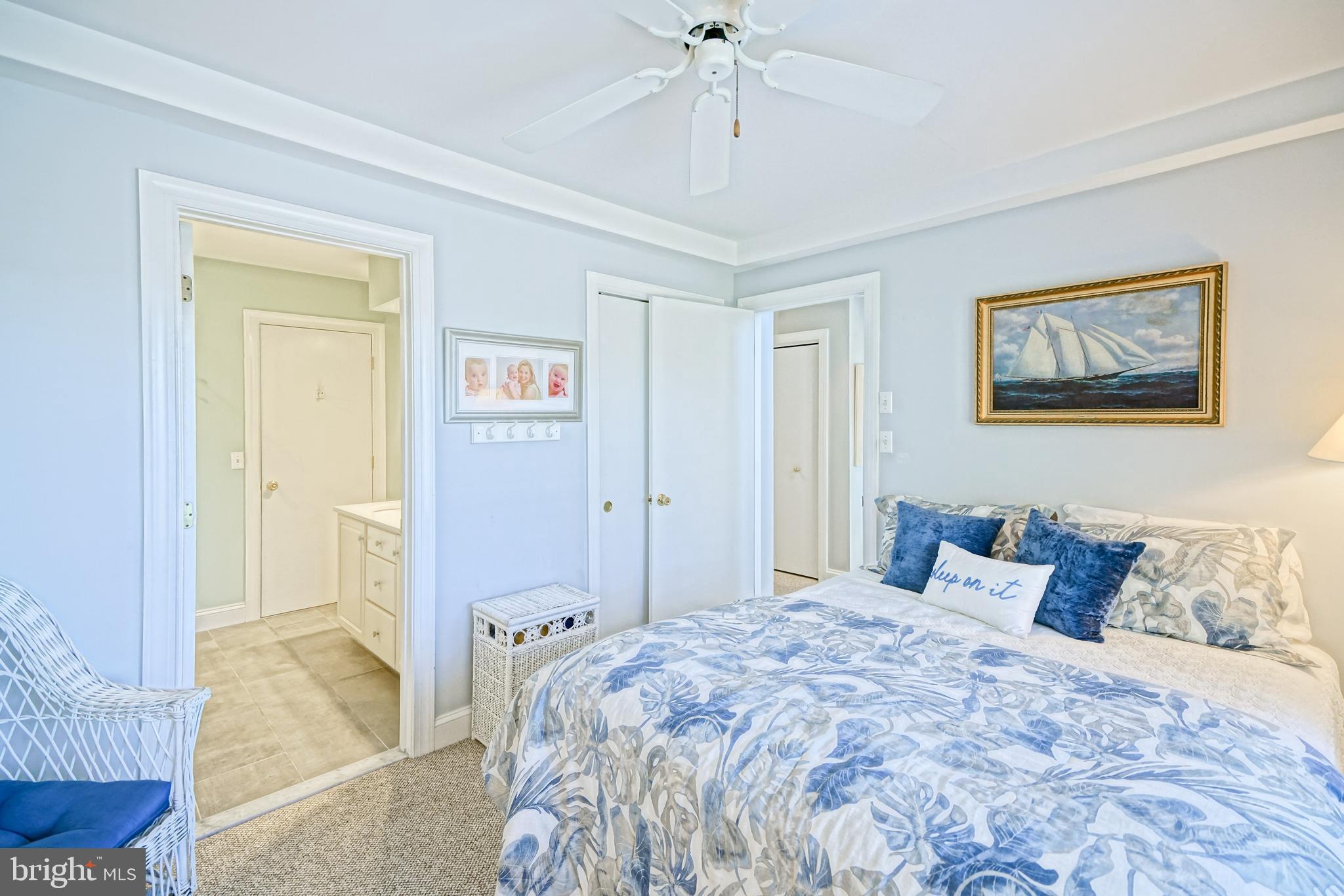 CAPE SHORES - Residential