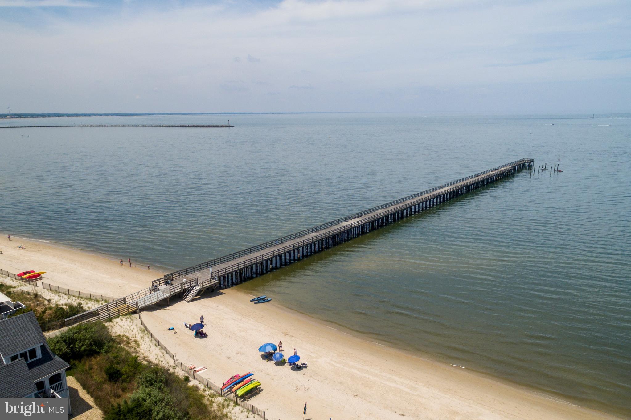 CAPE SHORES - Residential