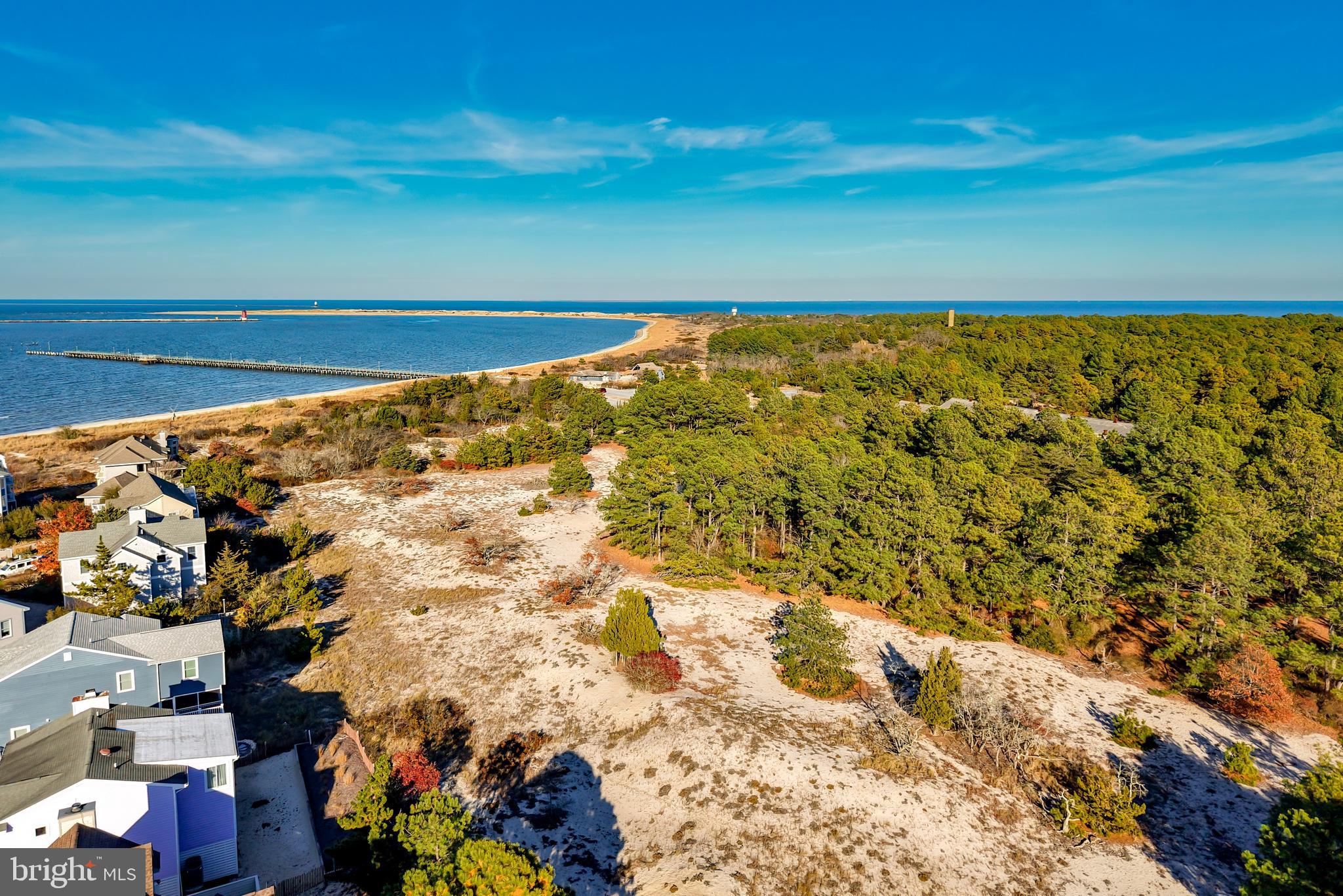 CAPE SHORES - Residential
