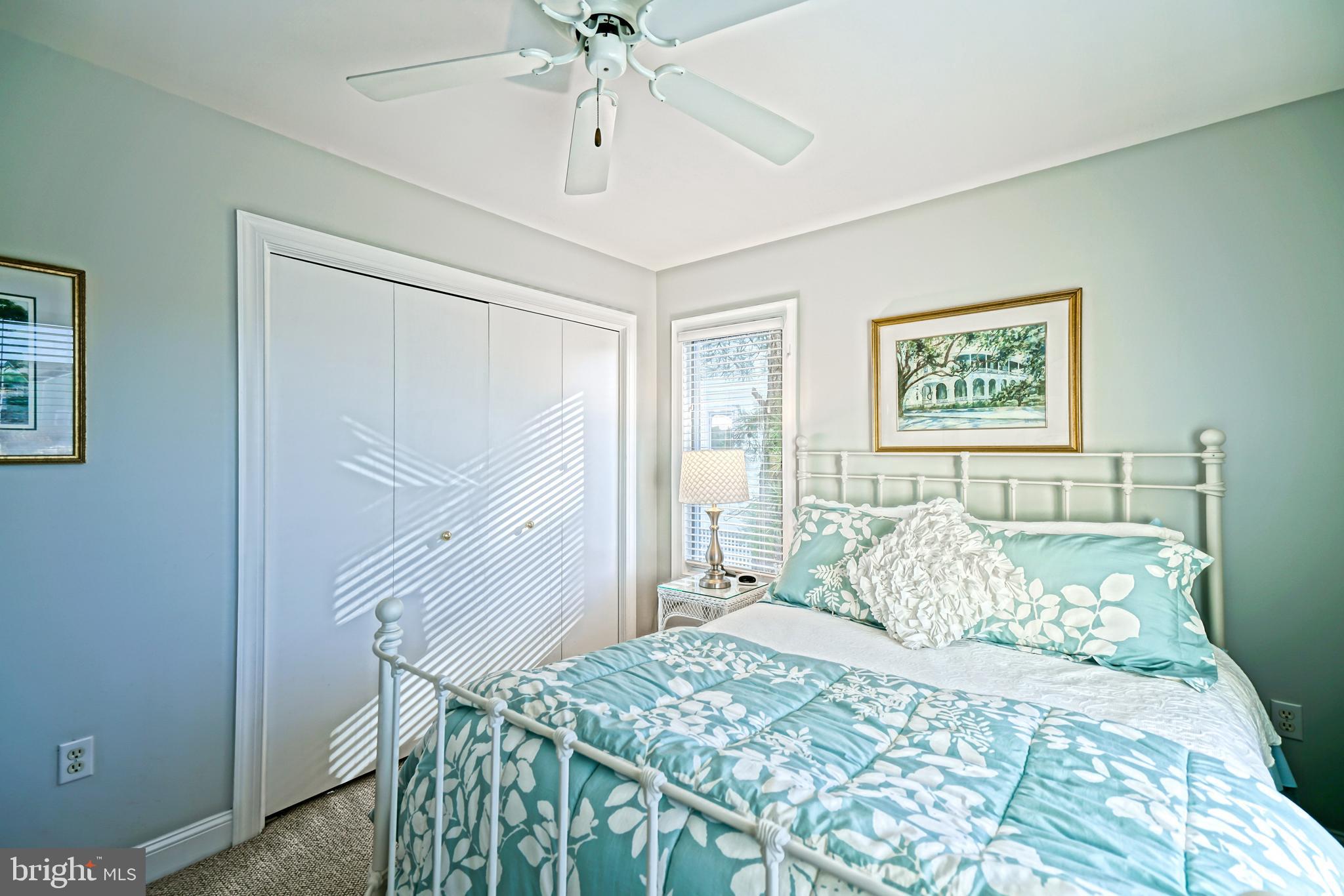 CAPE SHORES - Residential