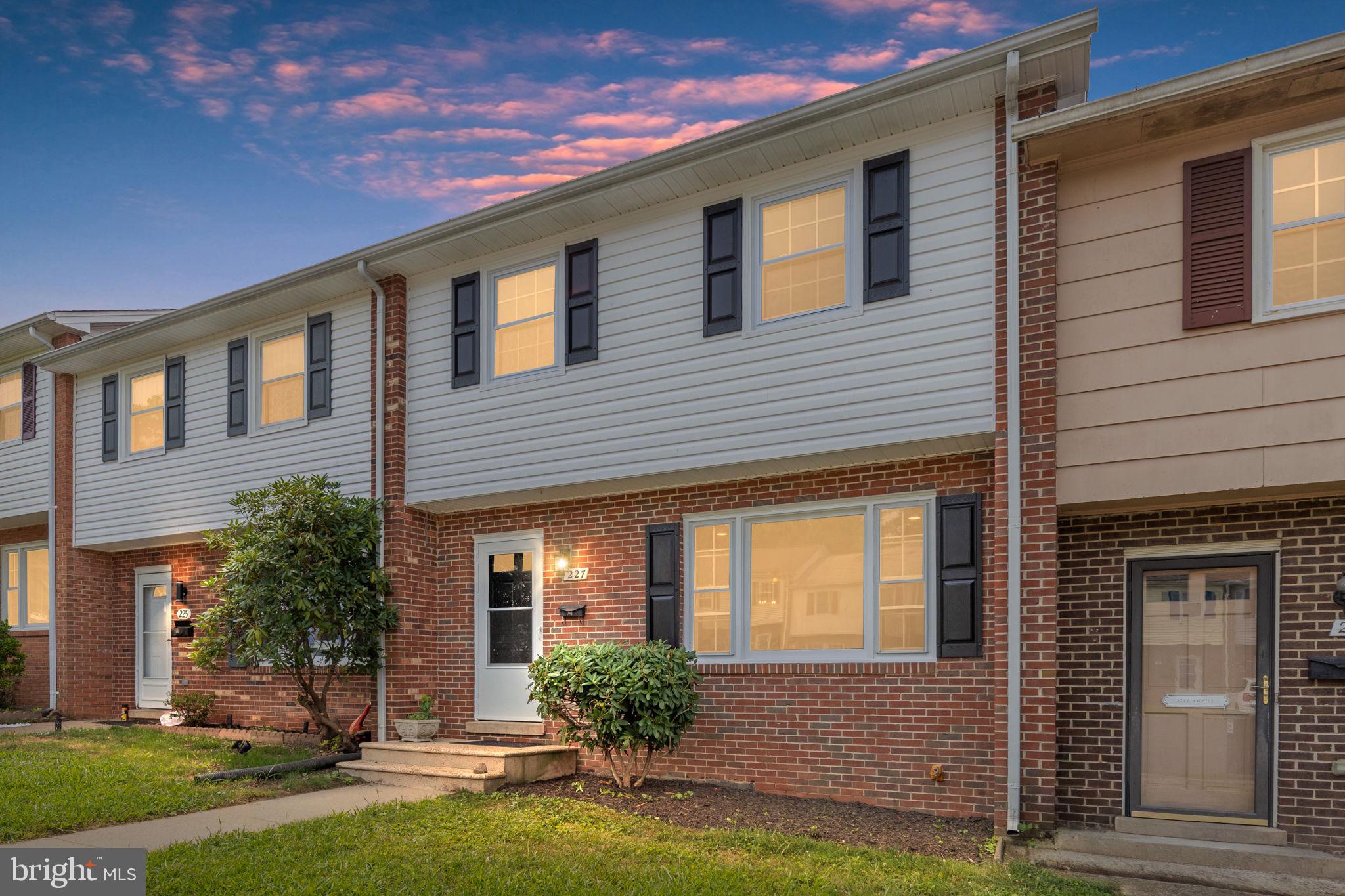 227 OVERLOOK COURT
