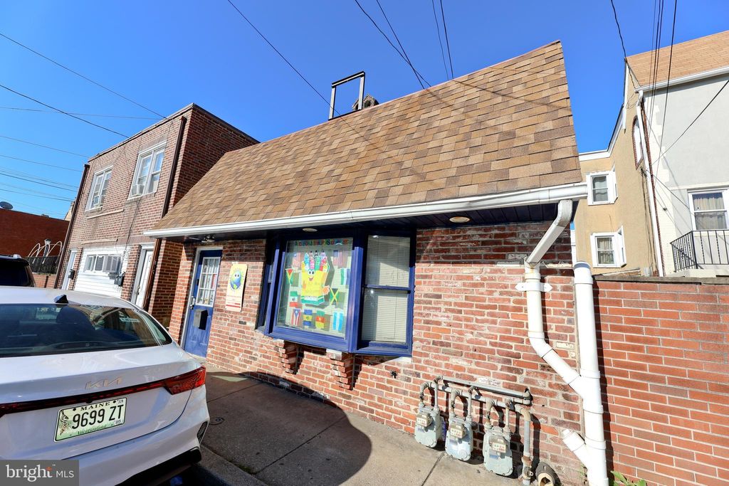 Photo of 232 Long Lane, UPPER DARBY, PA 19082 (MLS # PADE2104658)