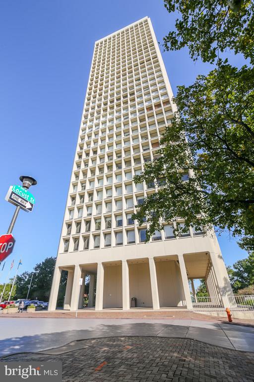 SOCIETY HILL - Residential