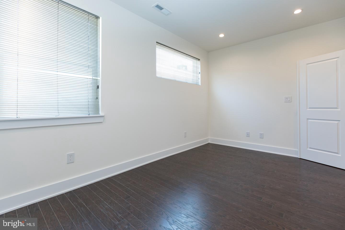 FISHTOWN - Residential Lease