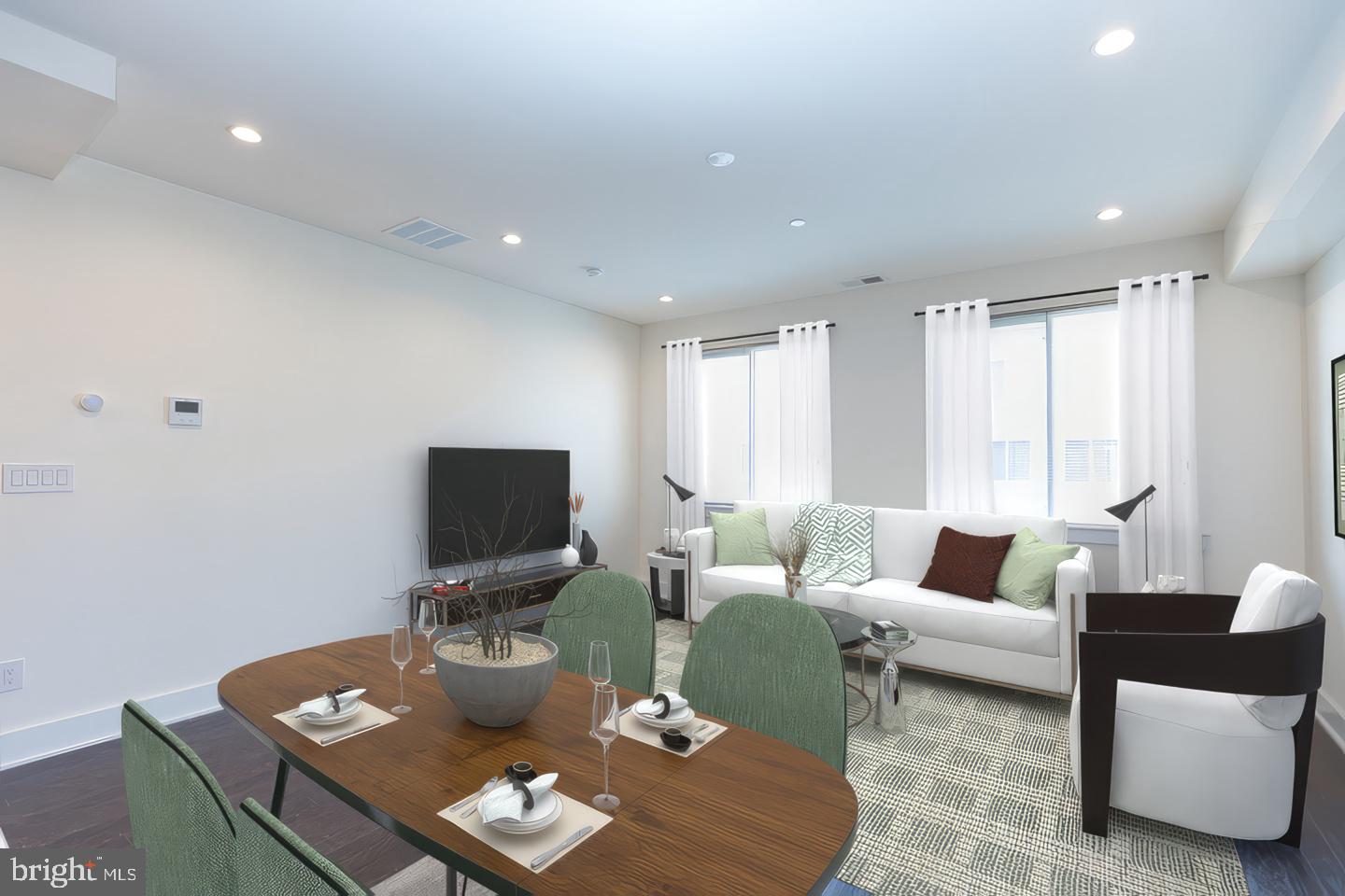 FISHTOWN - Residential Lease