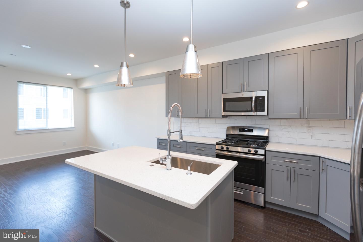 FISHTOWN - Residential Lease