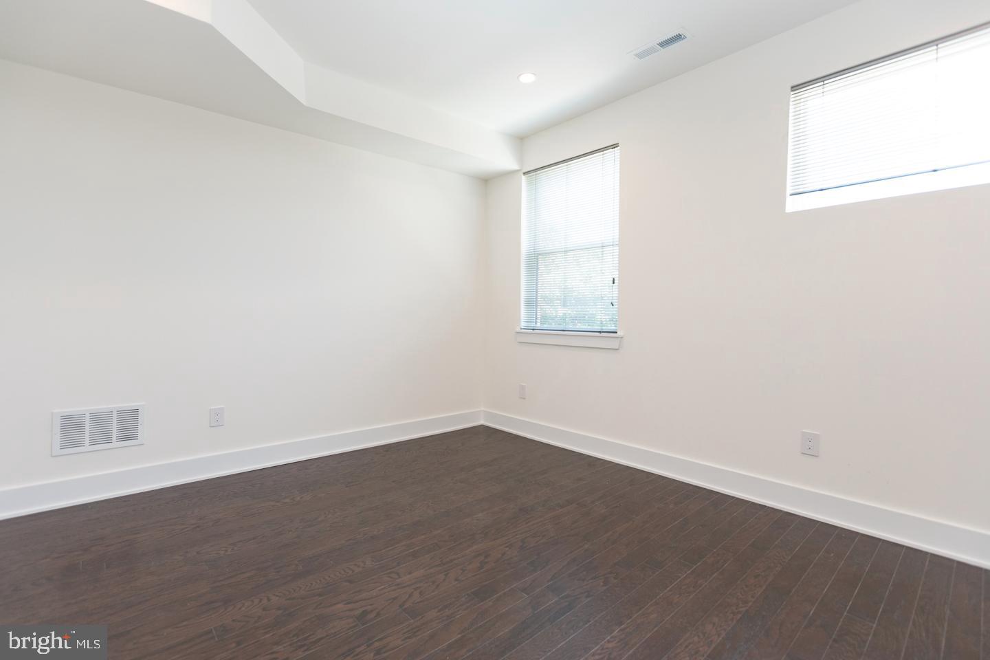 FISHTOWN - Residential Lease