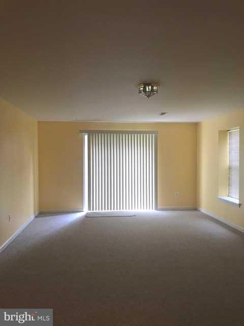 WINDING CREEK ESTATES - Residential Lease