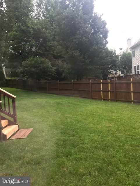 WINDING CREEK ESTATES - Residential Lease