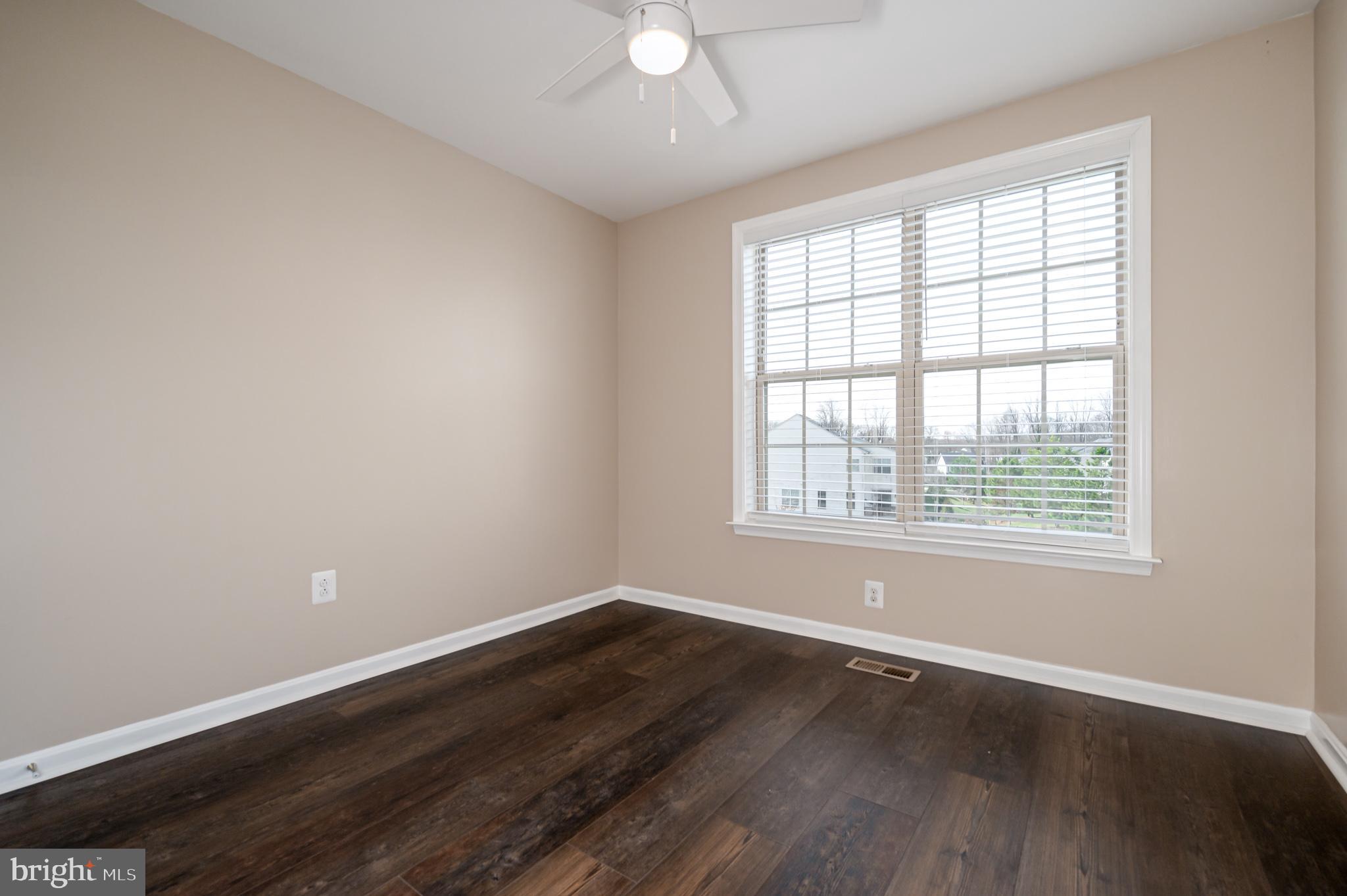 CANTERBURY VILLAGE - Residential Lease