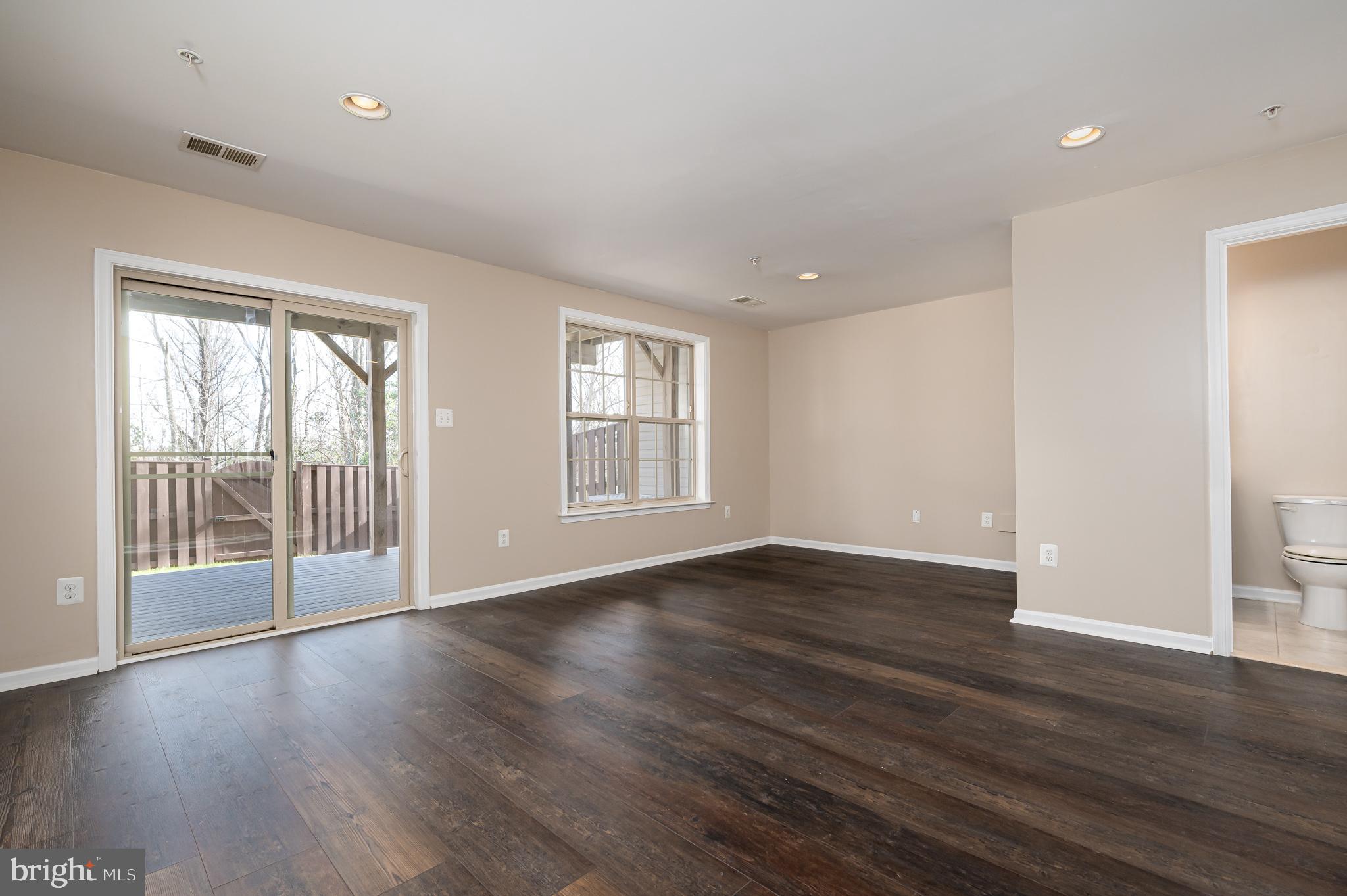 CANTERBURY VILLAGE - Residential Lease