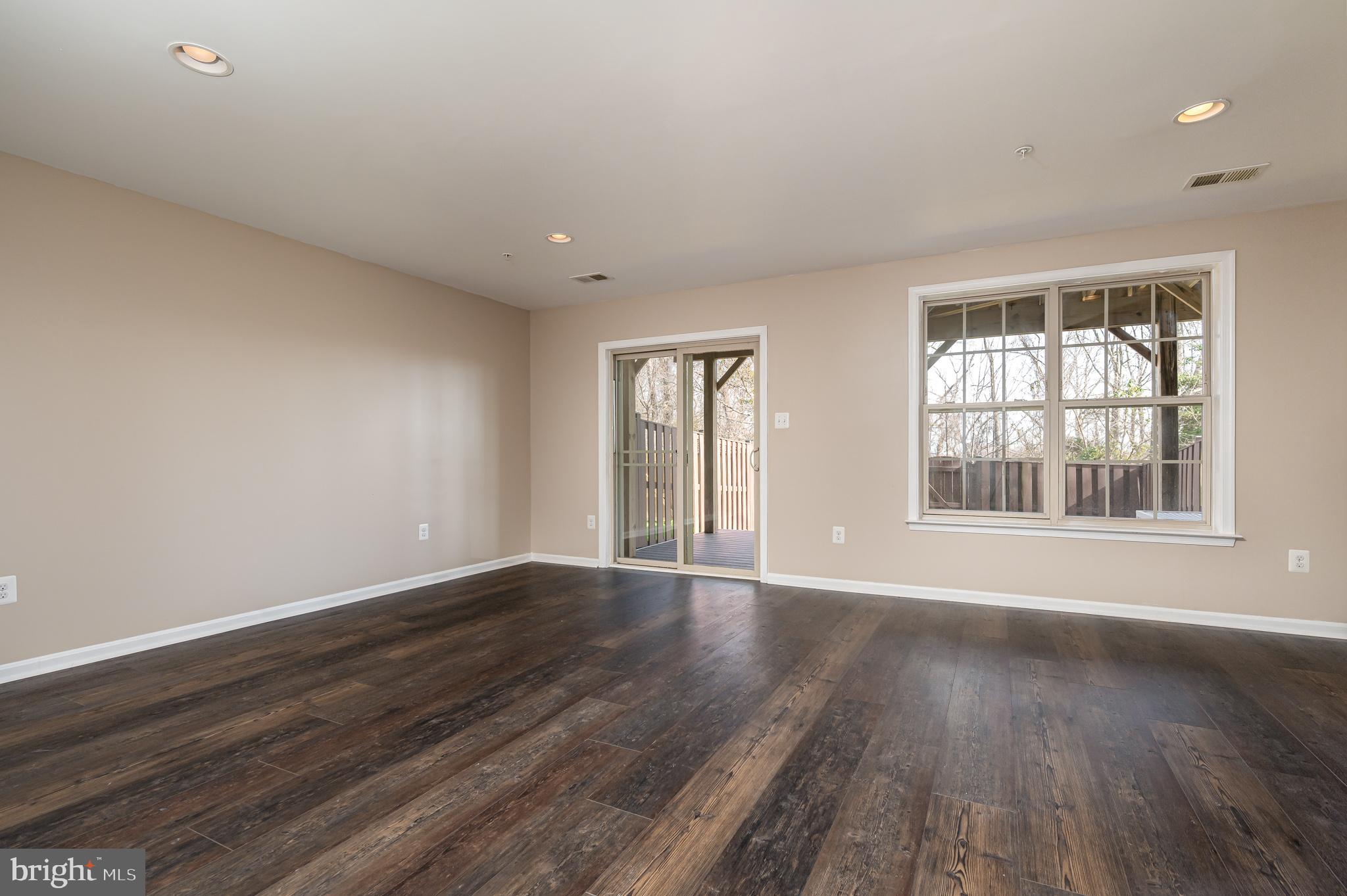 CANTERBURY VILLAGE - Residential Lease