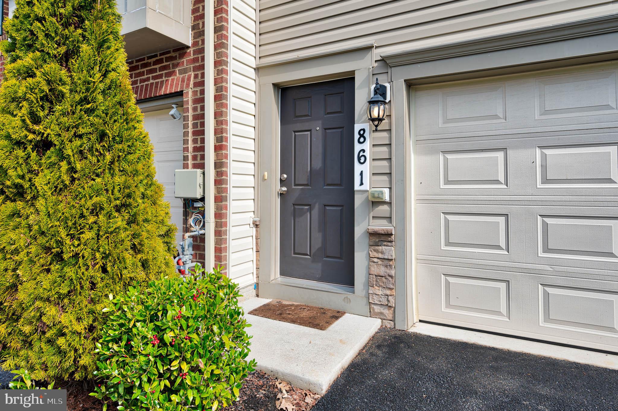 CANTERBURY VILLAGE - Residential Lease