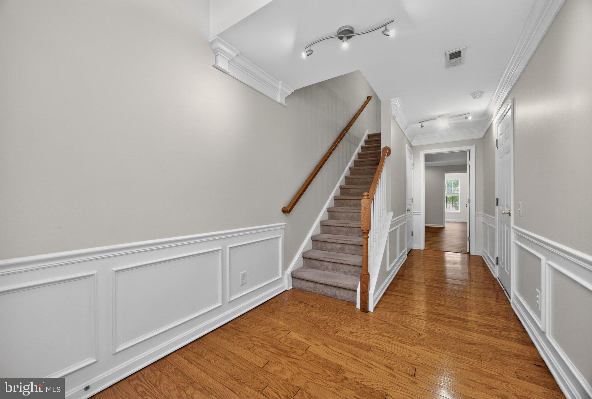 114 HUDSON