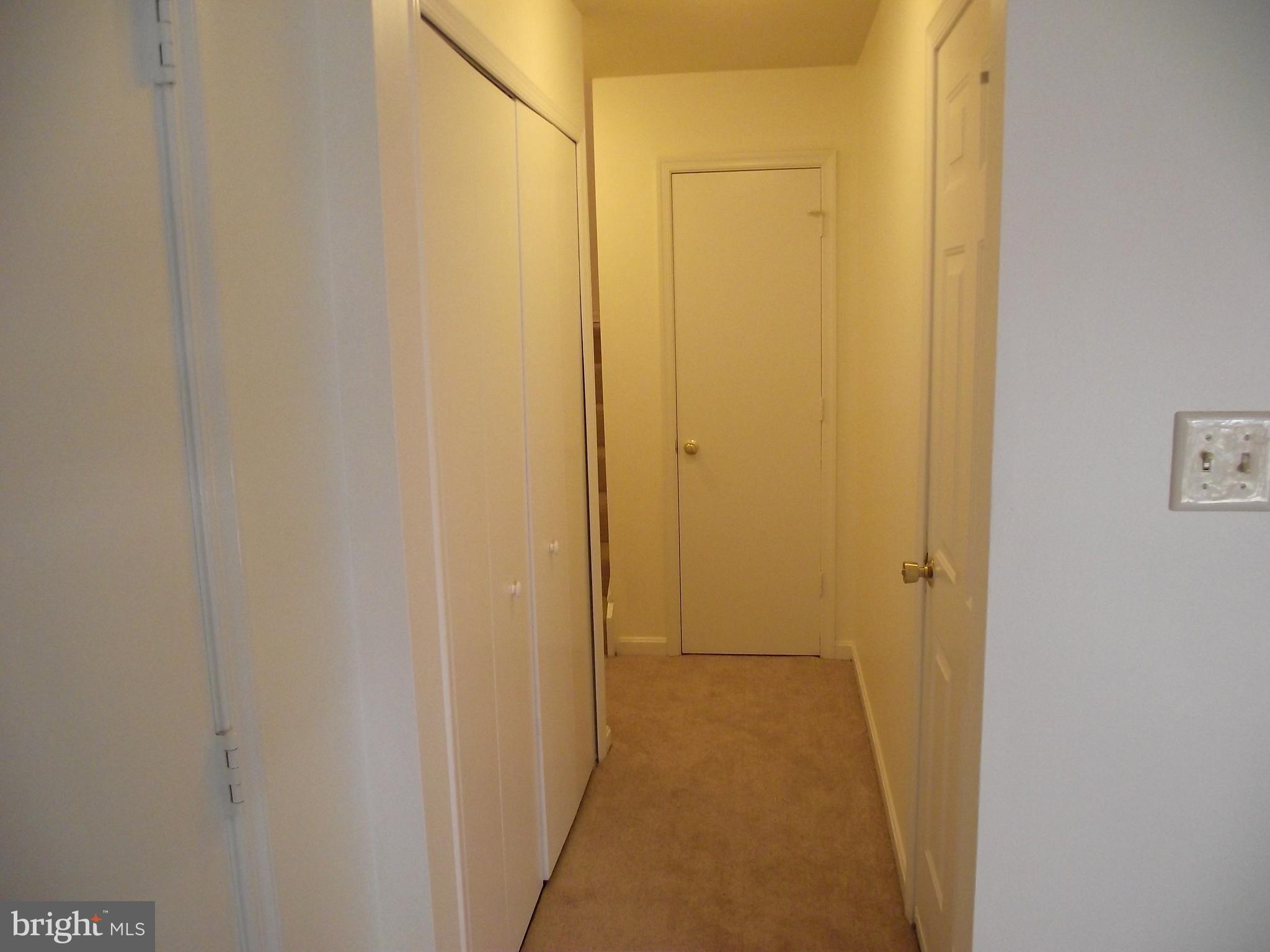 SUNNINGDALE MEADOWS - Residential