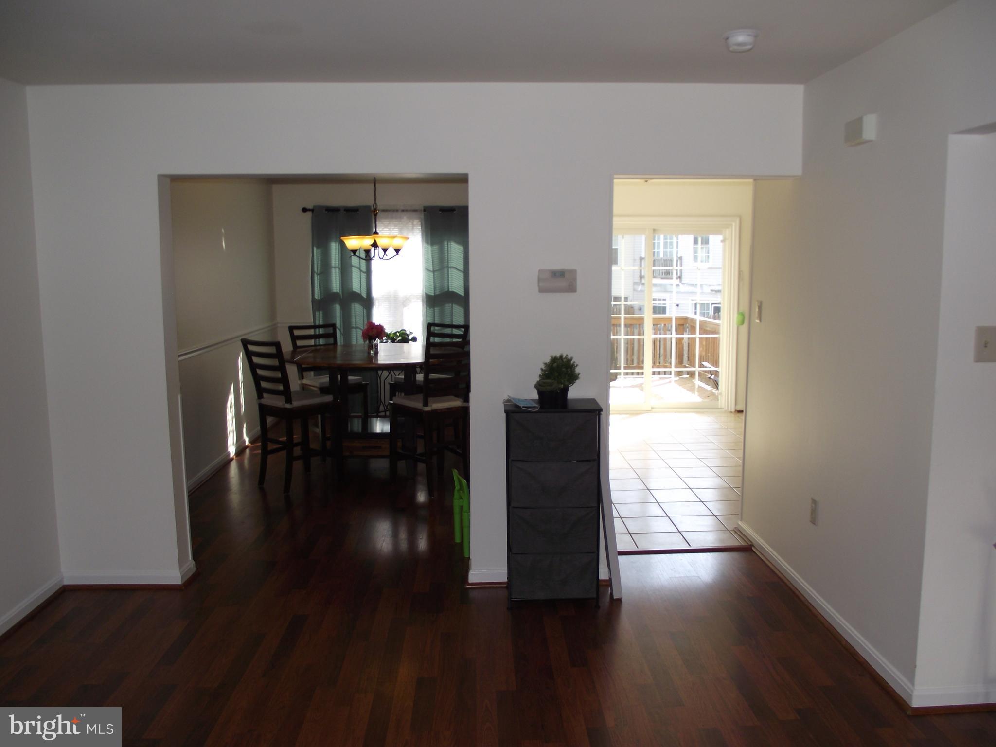 SUNNINGDALE MEADOWS - Residential