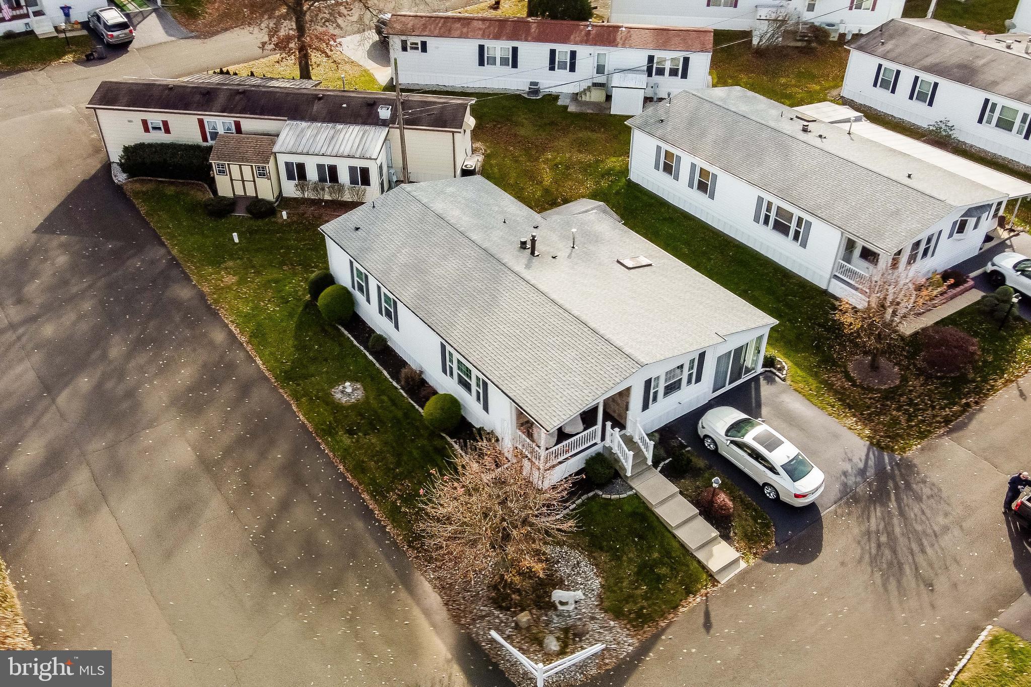 LITTLE FARM ESTATES - Residential