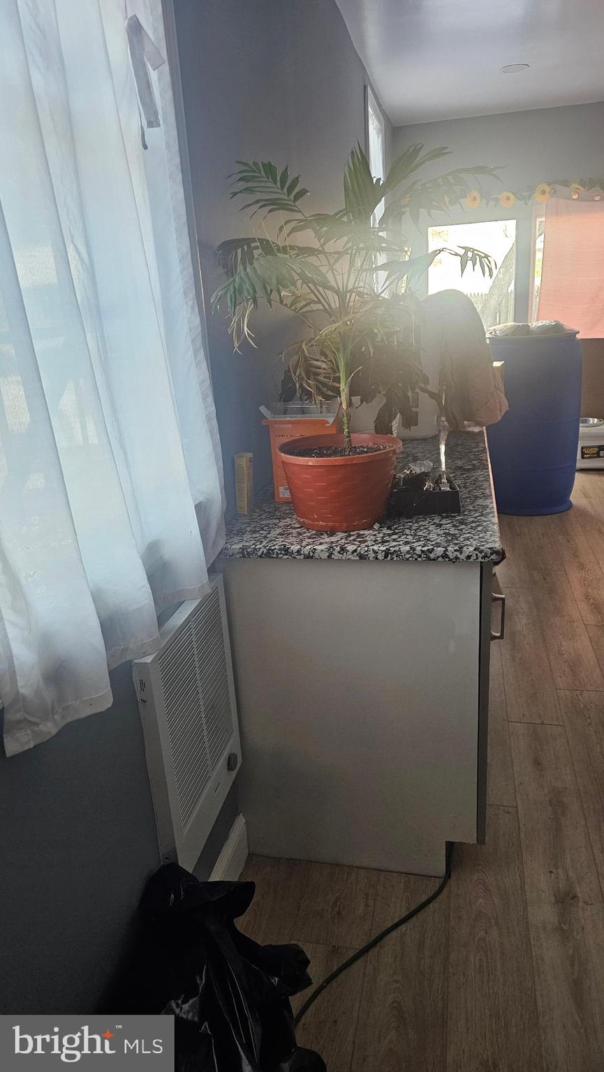 TACONY - Residential