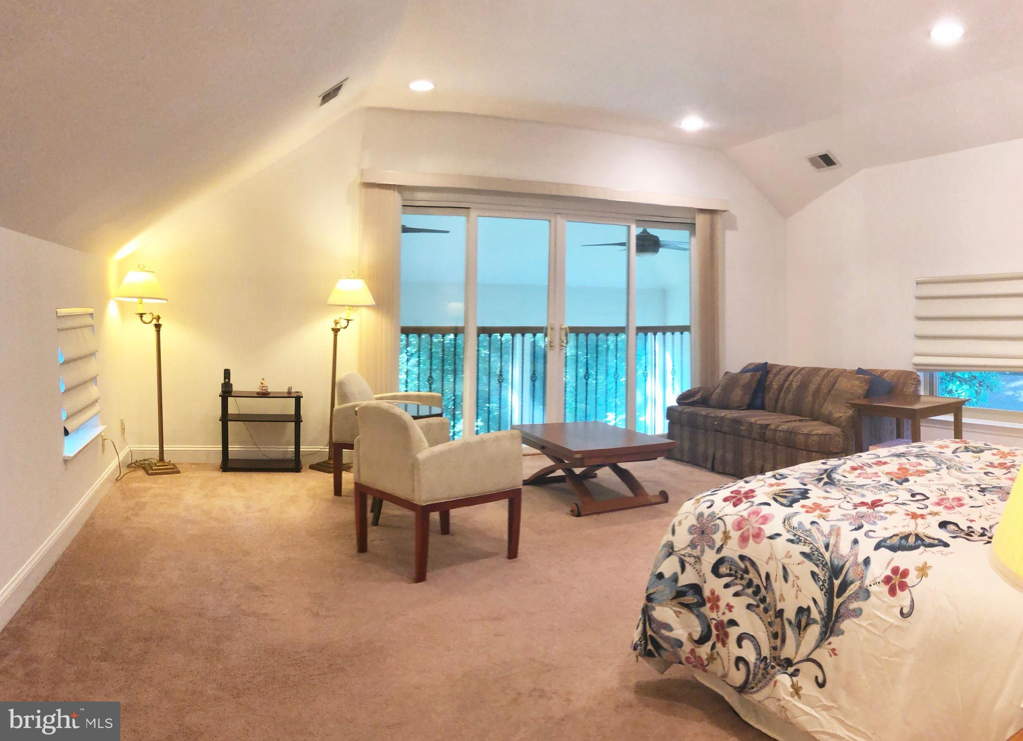 SOMERSET - Residential