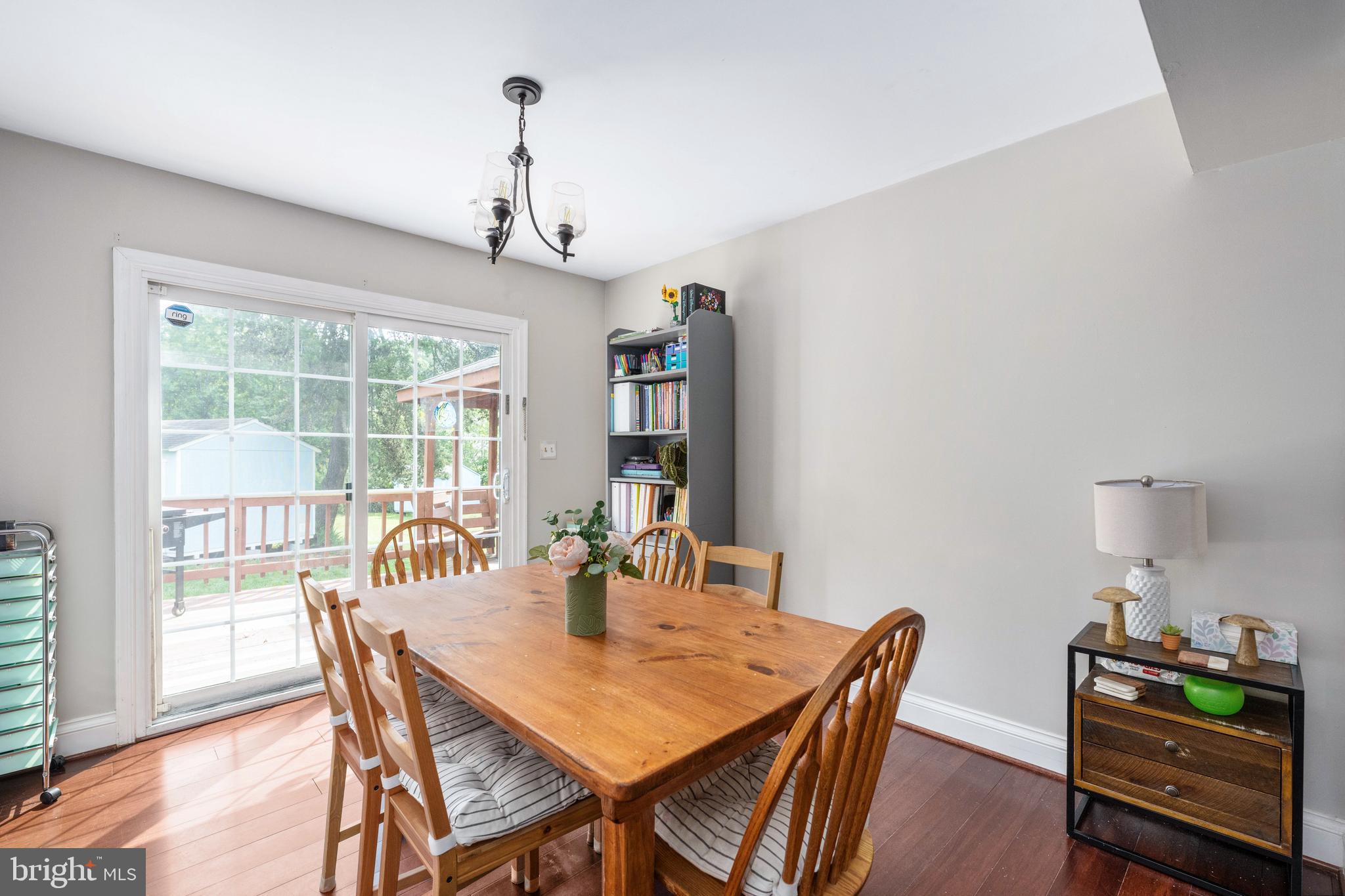 GRANTWOOD ACRES - Residential