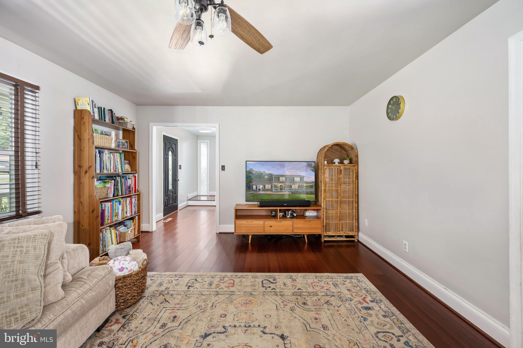 GRANTWOOD ACRES - Residential