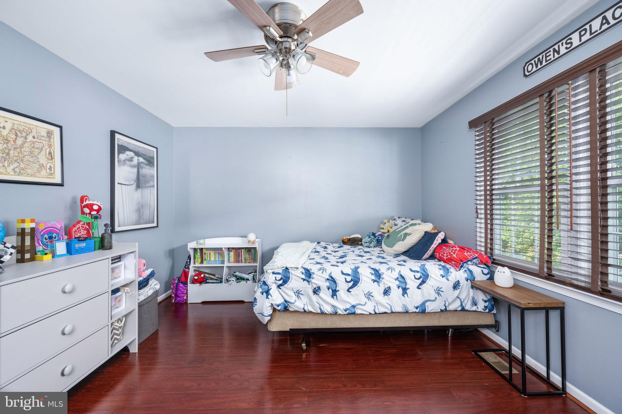 GRANTWOOD ACRES - Residential