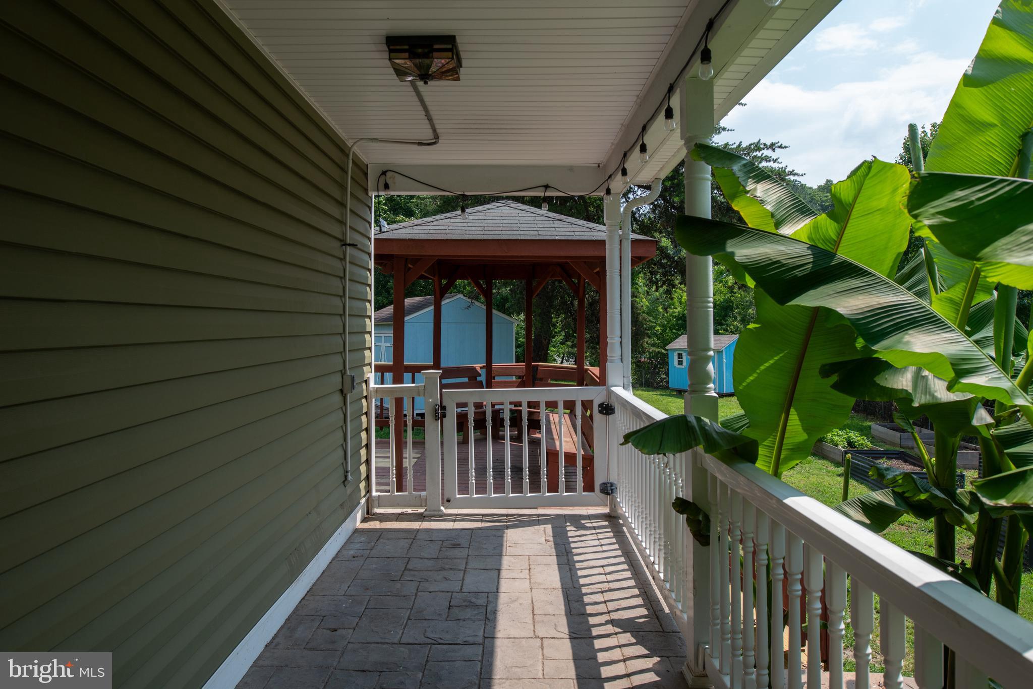 GRANTWOOD ACRES - Residential