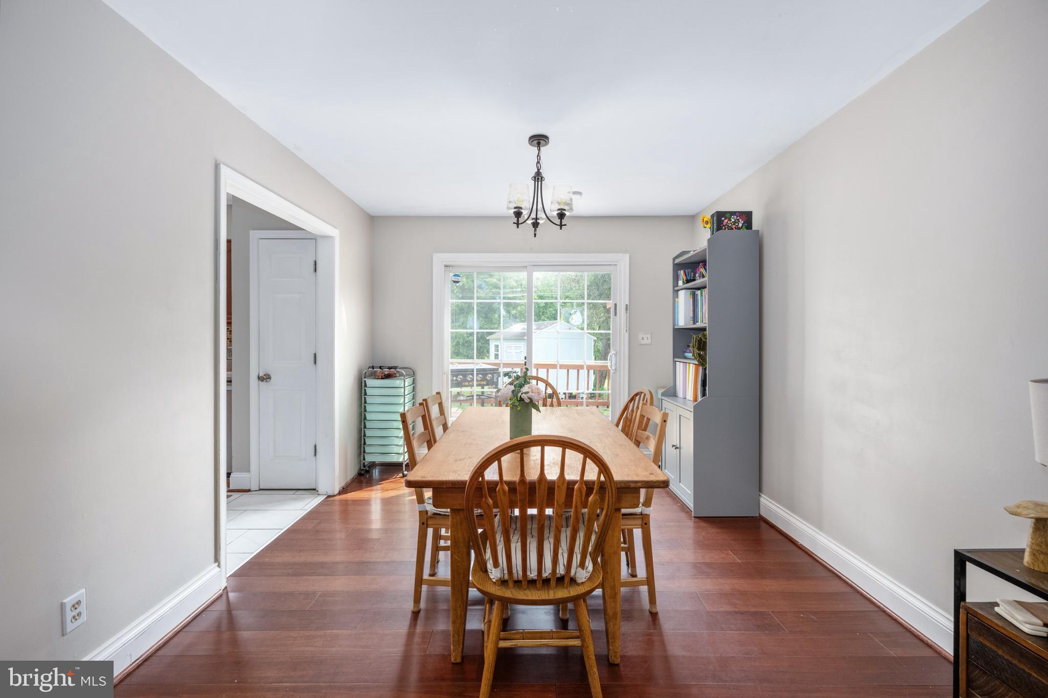 GRANTWOOD ACRES - Residential