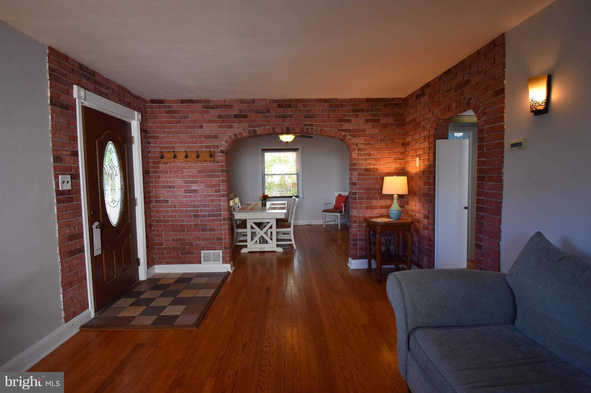 NORWOOD PARK - Residential