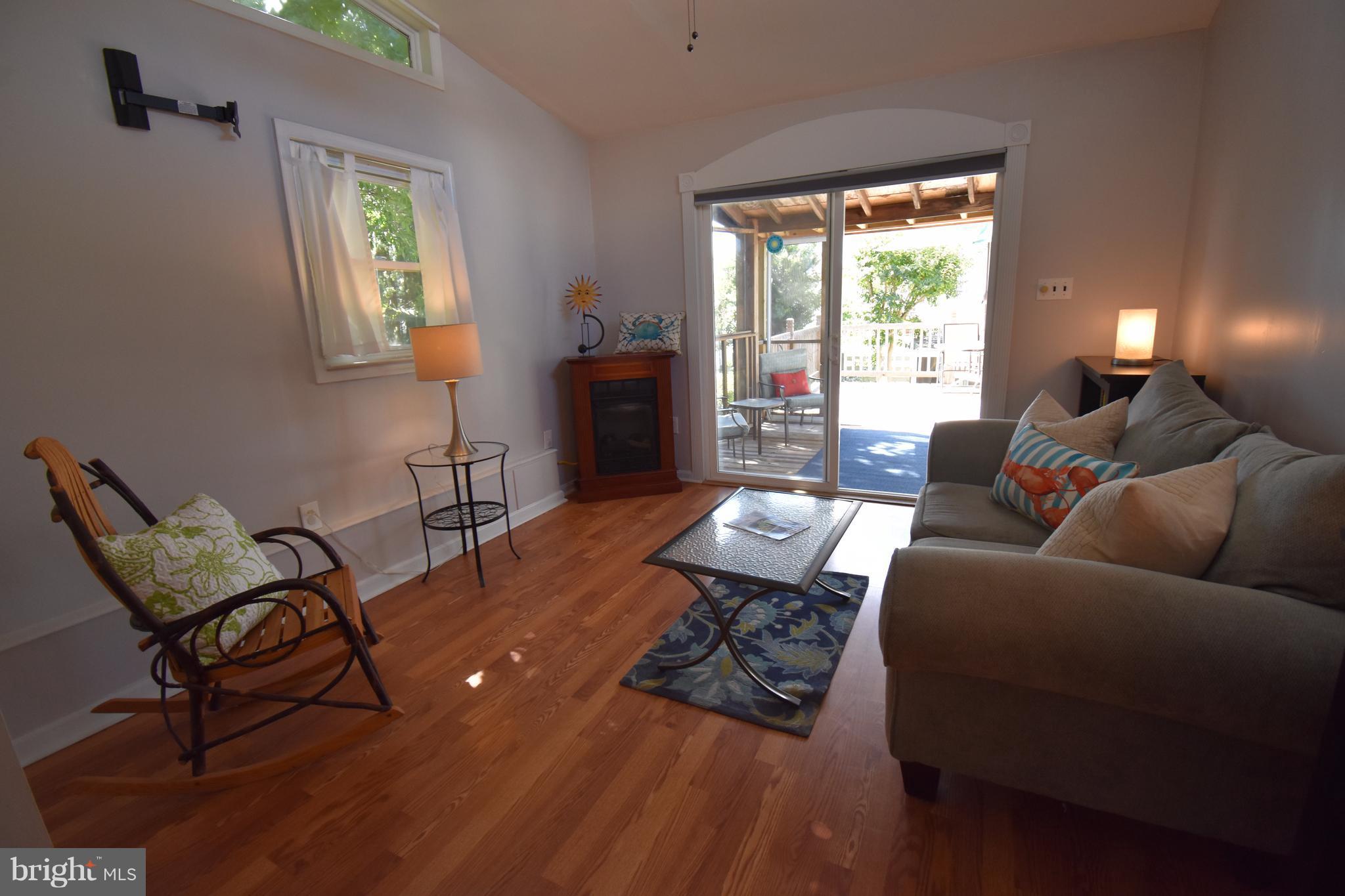 NORWOOD PARK - Residential