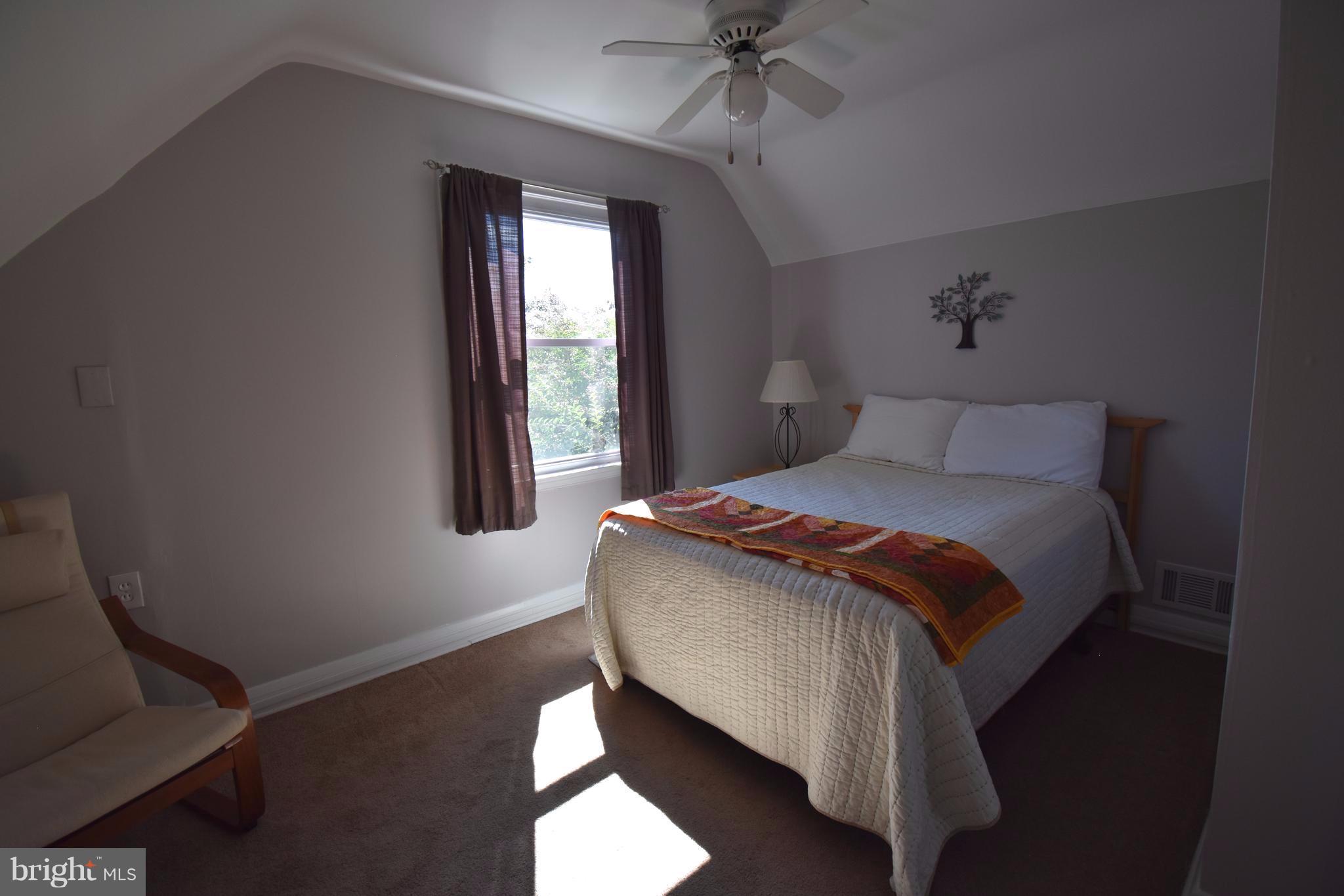 NORWOOD PARK - Residential