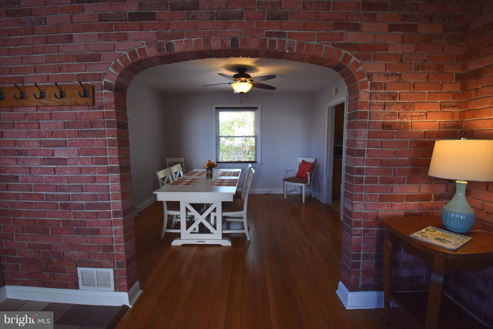 NORWOOD PARK - Residential