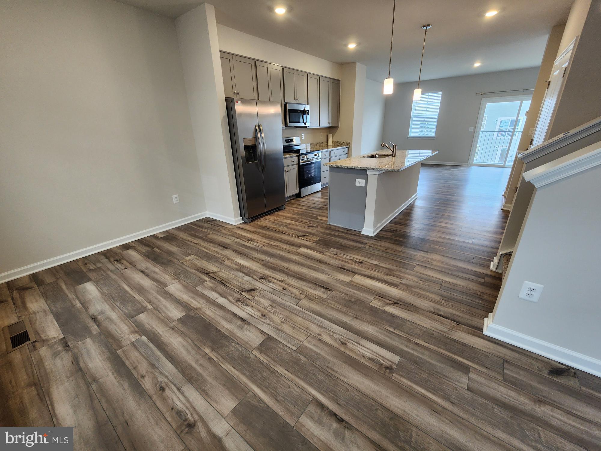 WILLOW GLEN - Residential Lease