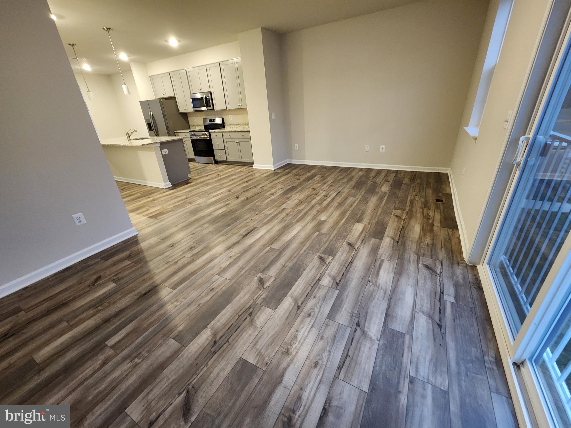 WILLOW GLEN - Residential Lease