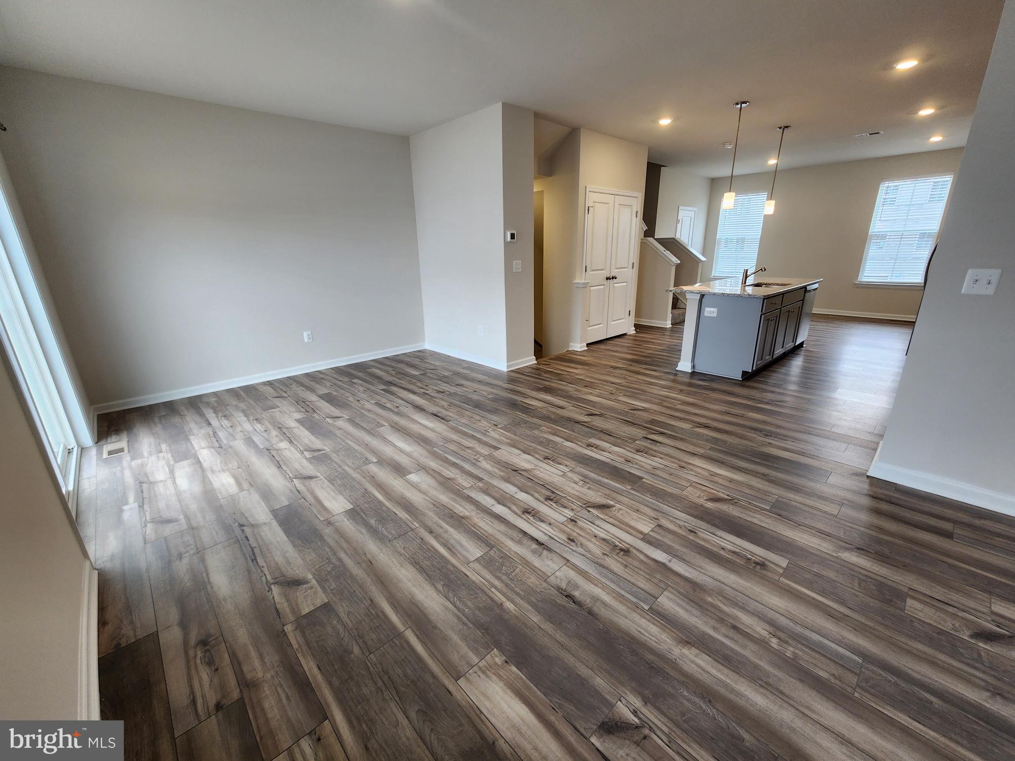 WILLOW GLEN - Residential Lease