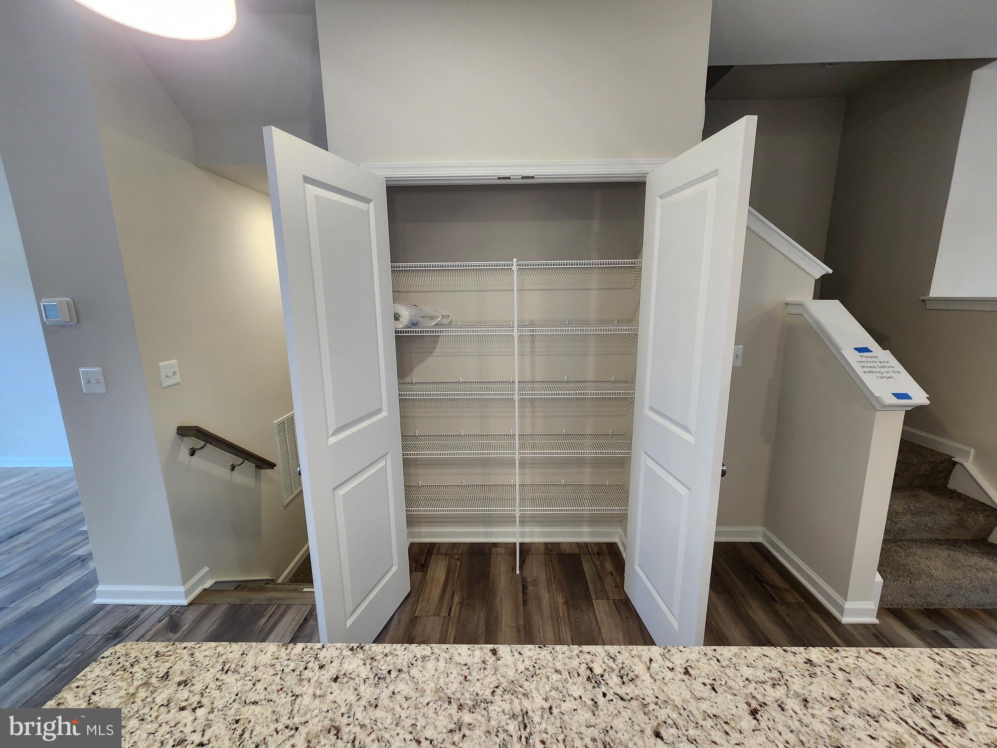 WILLOW GLEN - Residential Lease