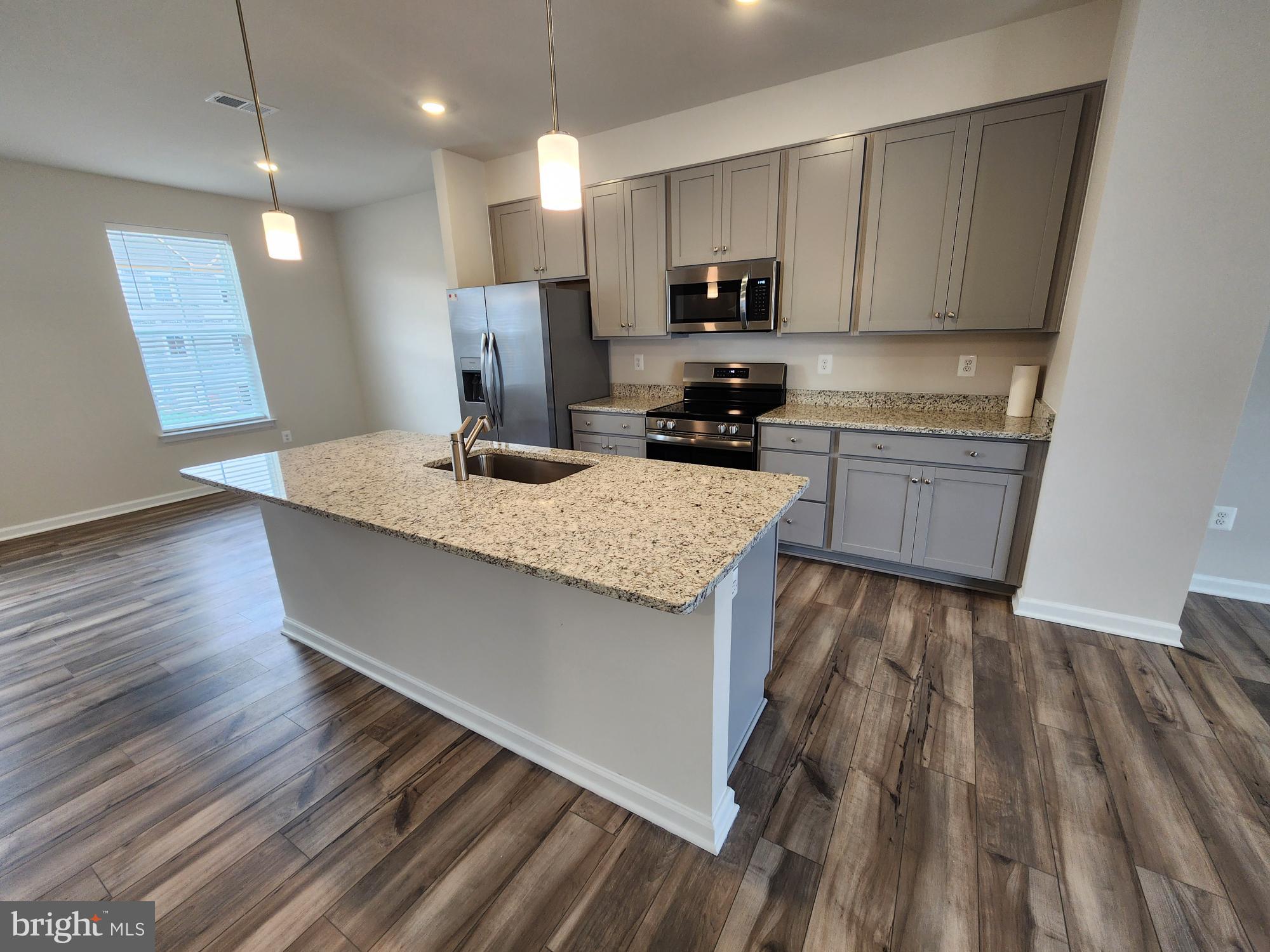 WILLOW GLEN - Residential Lease